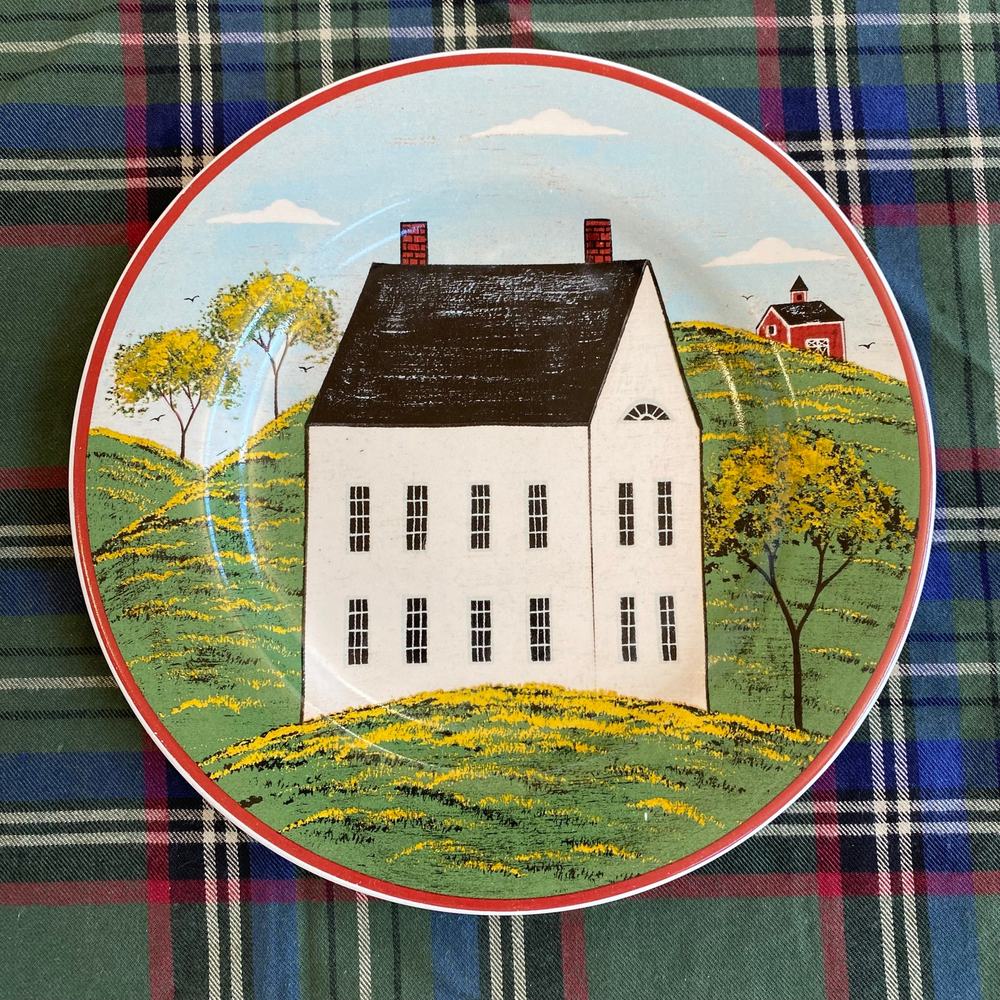Sakura Country Life BRANDON HOUSE Warren Kimble White Farmhouse‎ 8-1/4" Plate